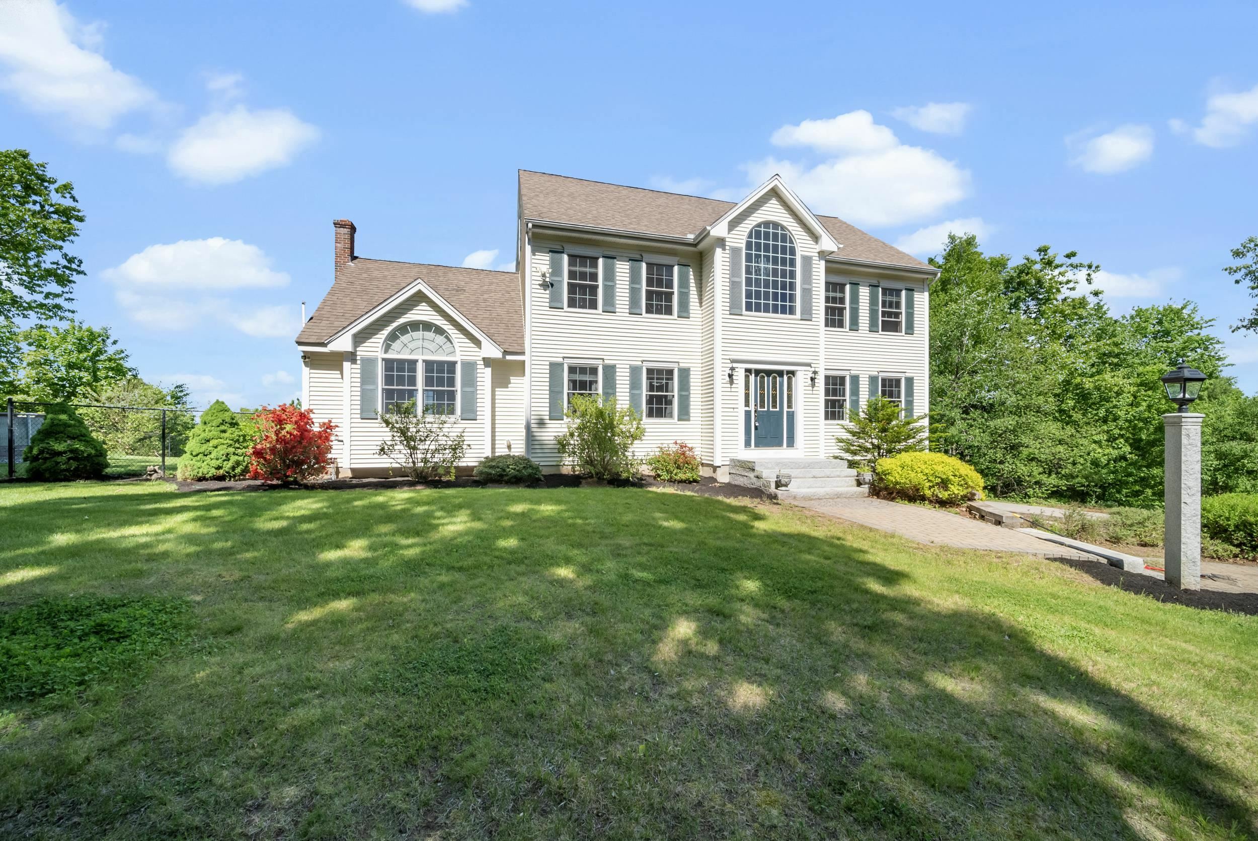 Property Photo:  145 Whittier Drive  NH 03044 