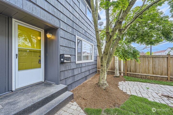 Property Photo: 8536 Nesbit Avenue N A WA 98103