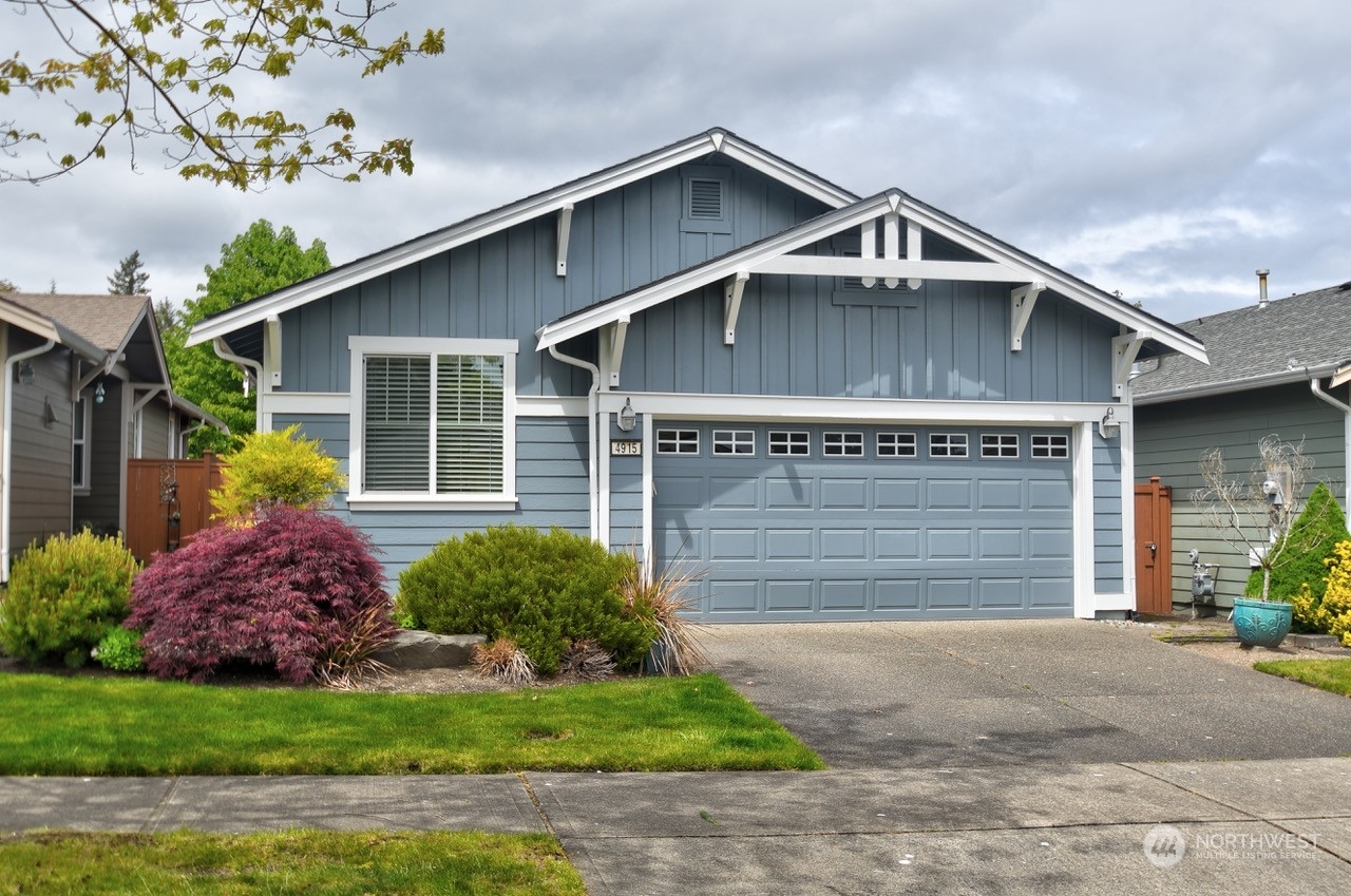 Property Photo:  4915 Bend Drive NE  WA 98516 