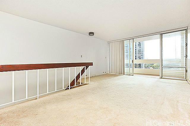 Property Photo: 555 University Avenue 1605 HI 96826