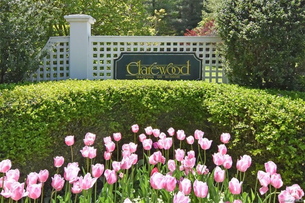 Property Photo:  100 Clarewood Drive 1J  NY 10706 