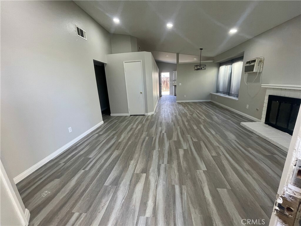 Property Photo:  1516 Wilson Avenue  CA 92571 