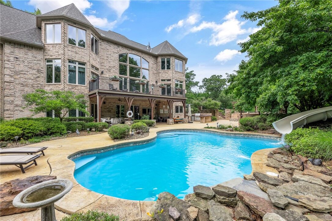 House for sale in Bentonville 11336 Pembrook Circle, Bentonville, AR 72712