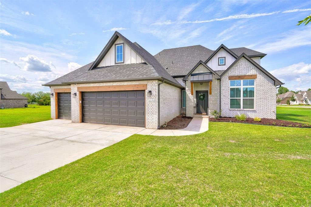 Property Photo:  10020 Red Fox Drive  OK 73025 