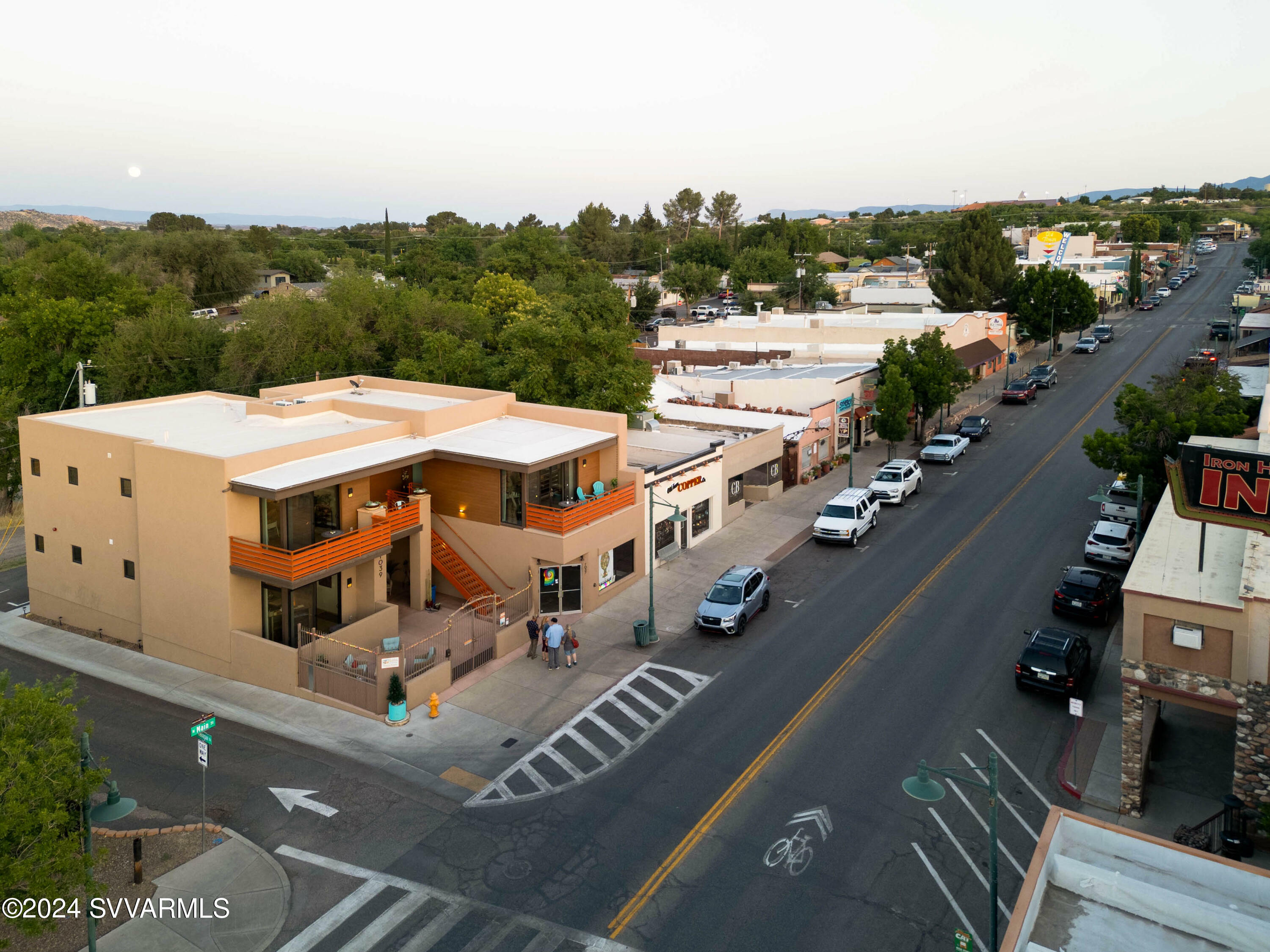 Property Photo:  1037 N Main St  AZ 86326 