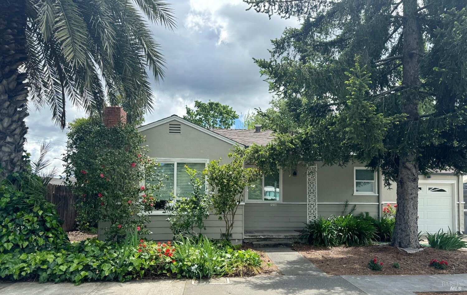 Property Photo:  2230 Montgomery Drive  CA 95405 