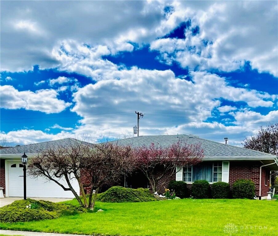 Property Photo:  631 Crestmont Drive  OH 45431