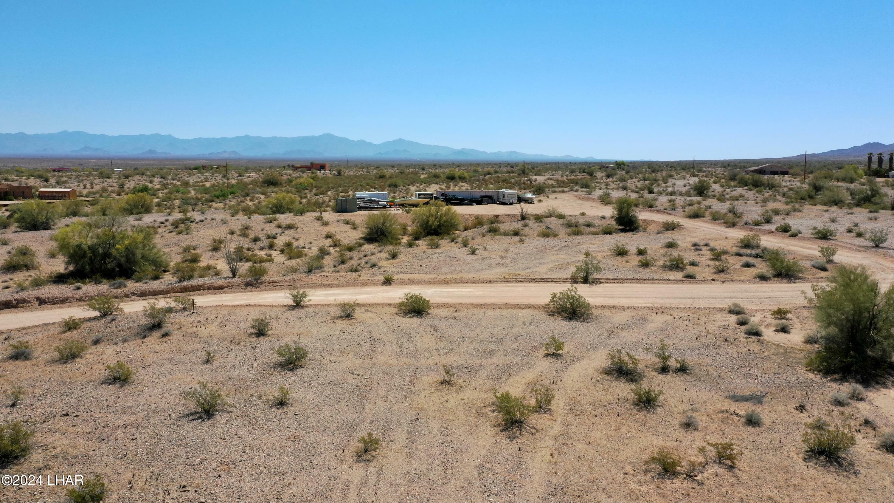 Property Photo: 16932 S Lawton Rd AZ 86438