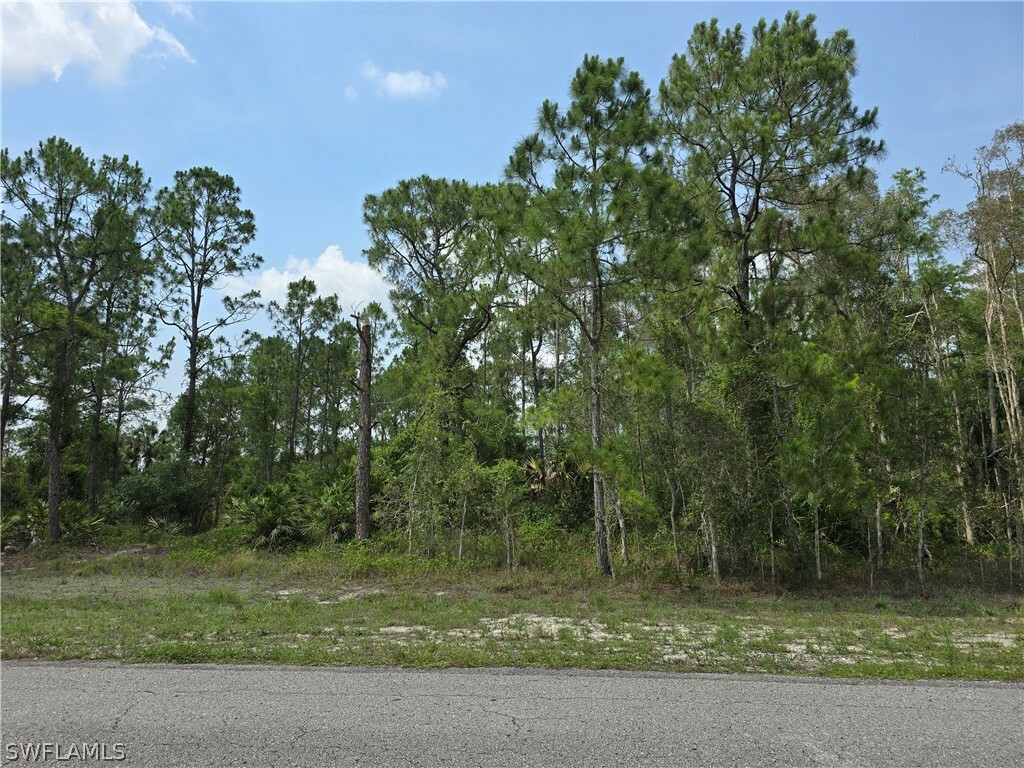 Property Photo:  657 Nimitz Boulevard  FL 33974 