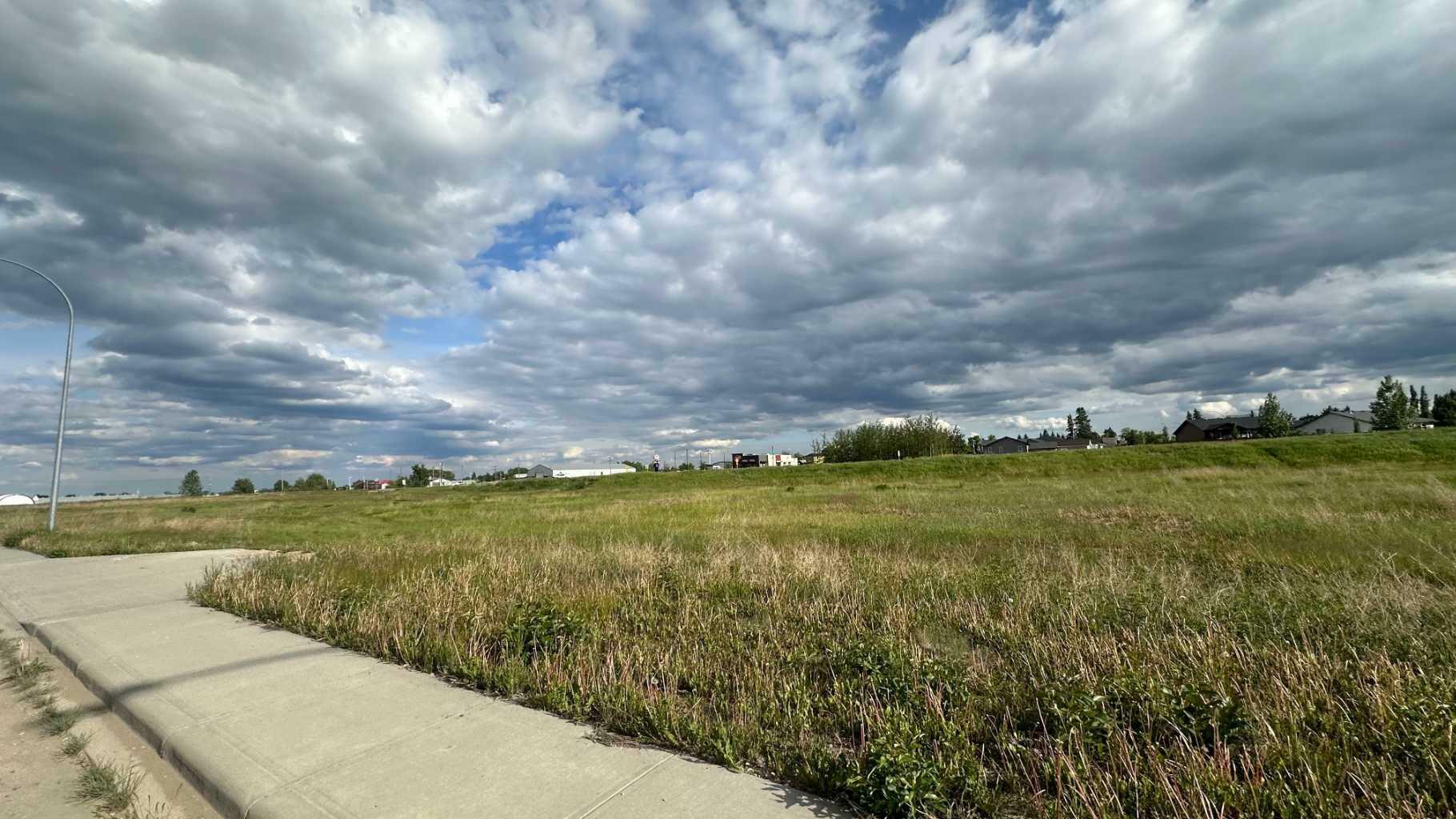 Property Photo:  400, 500, 600 Shantz Drive  AB T0M 0W0 