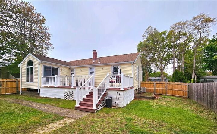 440 Beach Avenue  Warwick RI 02889 photo