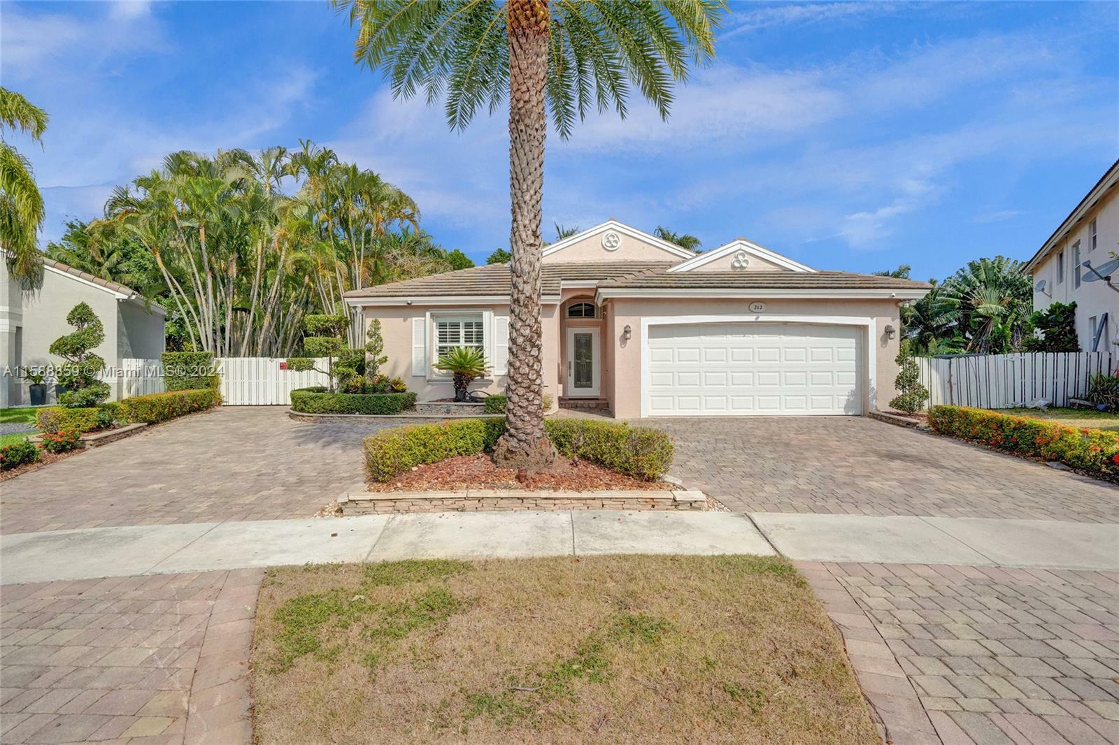 Property Photo:  212 SW 195th Ave  FL 33029 