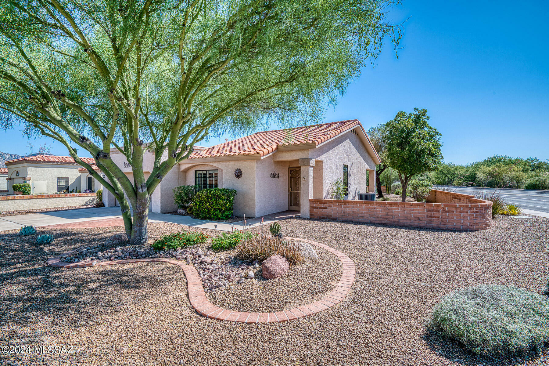 Property Photo:  14343 N Copperstone Drive  AZ 85755 