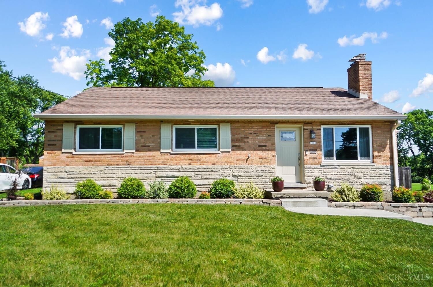 Property Photo: 3132 Timberview Drive OH 45211