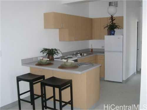 Property Photo:  1096 S Beretania Street 205  HI 96814 