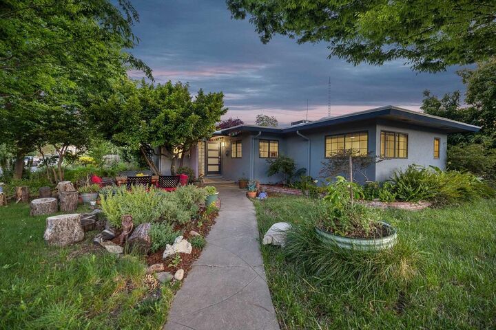 430 10th Street  Davis CA 95616 photo