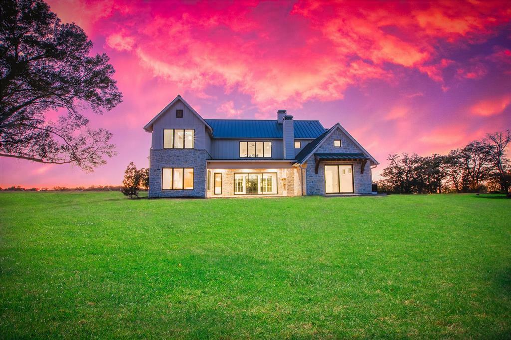 Property Photo: 2566 Groves Drive TX 75143