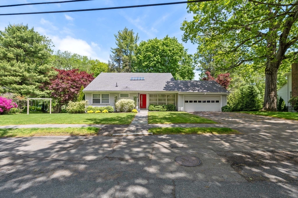 Property Photo: 63 Kensington Cir MA 02467