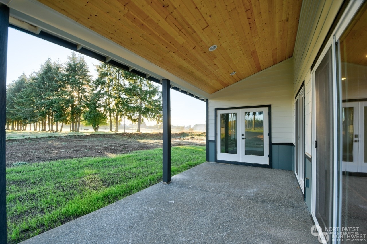 Property Photo:  2122  Hawks View Lane  WA 98596 