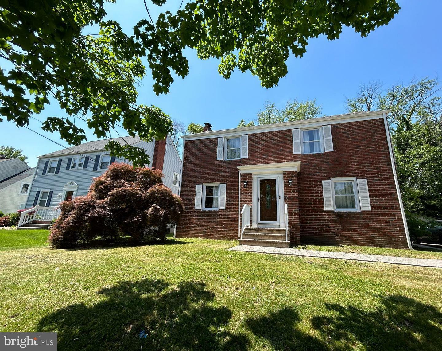 Property Photo:  125 Glendale  NJ 08618 