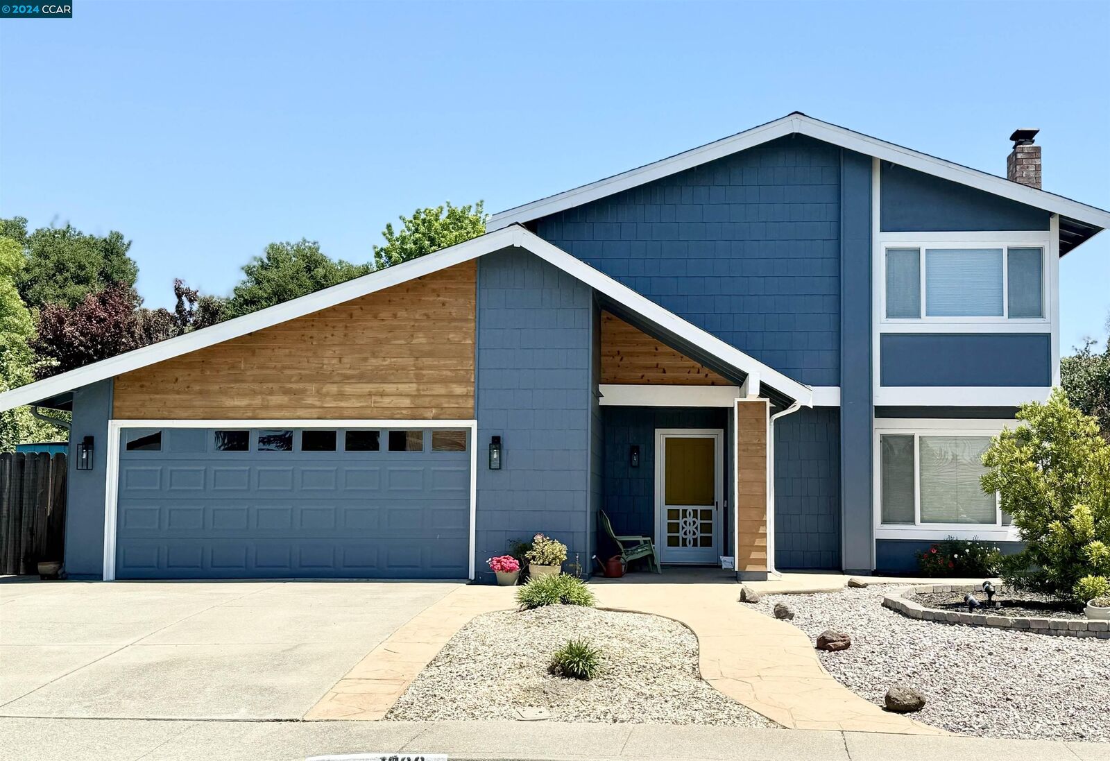 Property Photo: 1089 Seascape Cir CA 94572