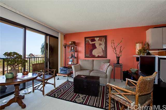 Property Photo: 2140 Kuhio Avenue 1803 HI 96815