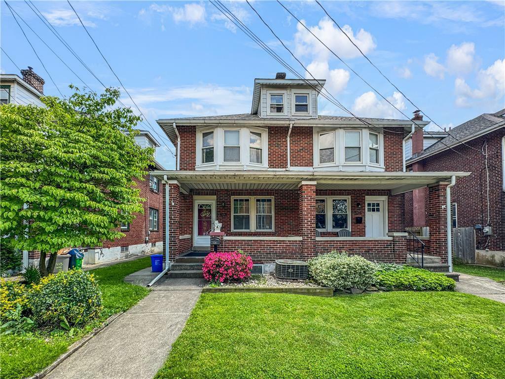 Property Photo:  526 East Locust Street  PA 18018 