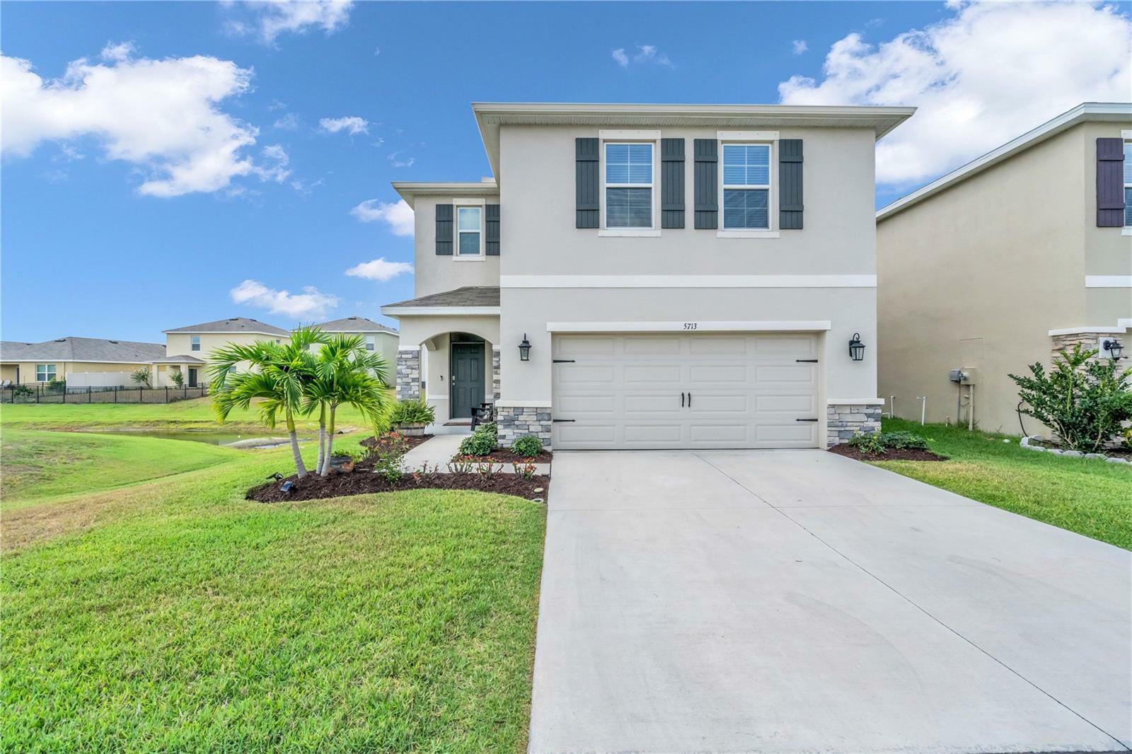 Property Photo:  5713 Cape Primrose Drive  FL 34232 