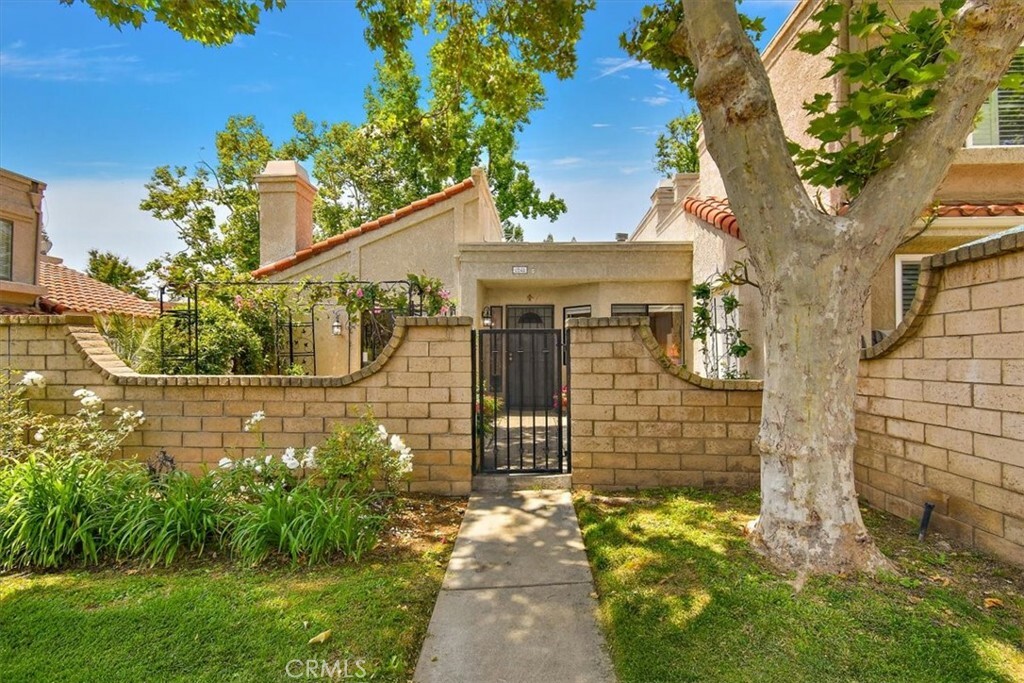 Property Photo:  6948 Laguna Place A  CA 91701 