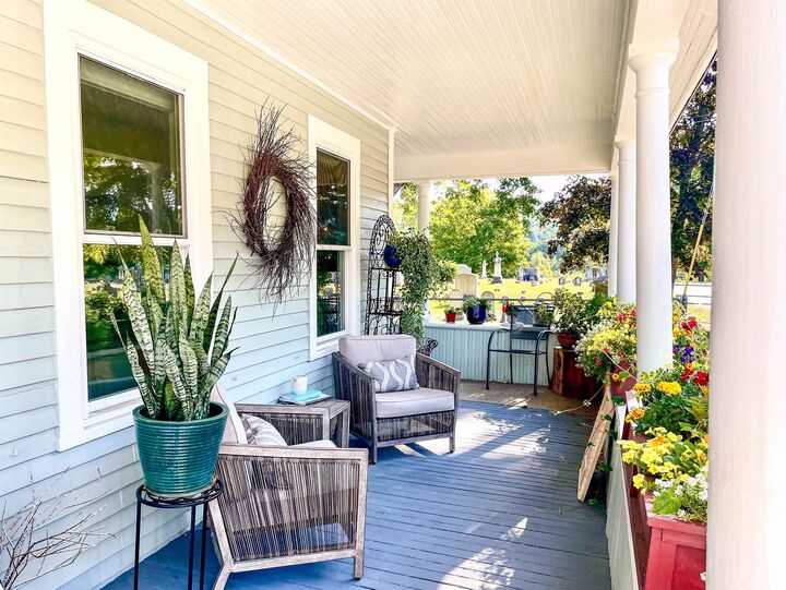 Property Photo:  32 Greenlawn Street  NH 03431 