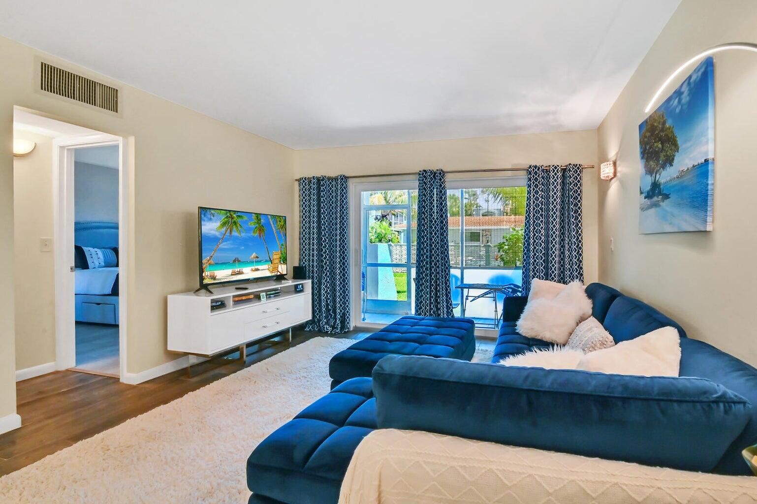 Property Photo:  1432 S Lakeside Drive 2  FL 33460