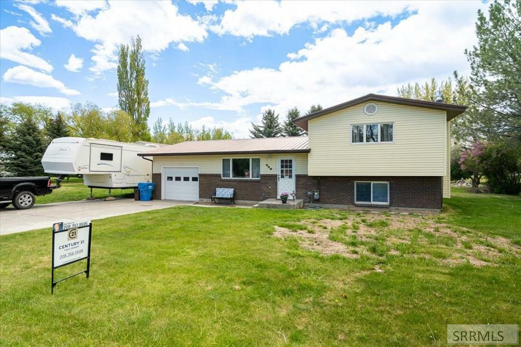 Property Photo:  530 Parri Drive  ID 83401 