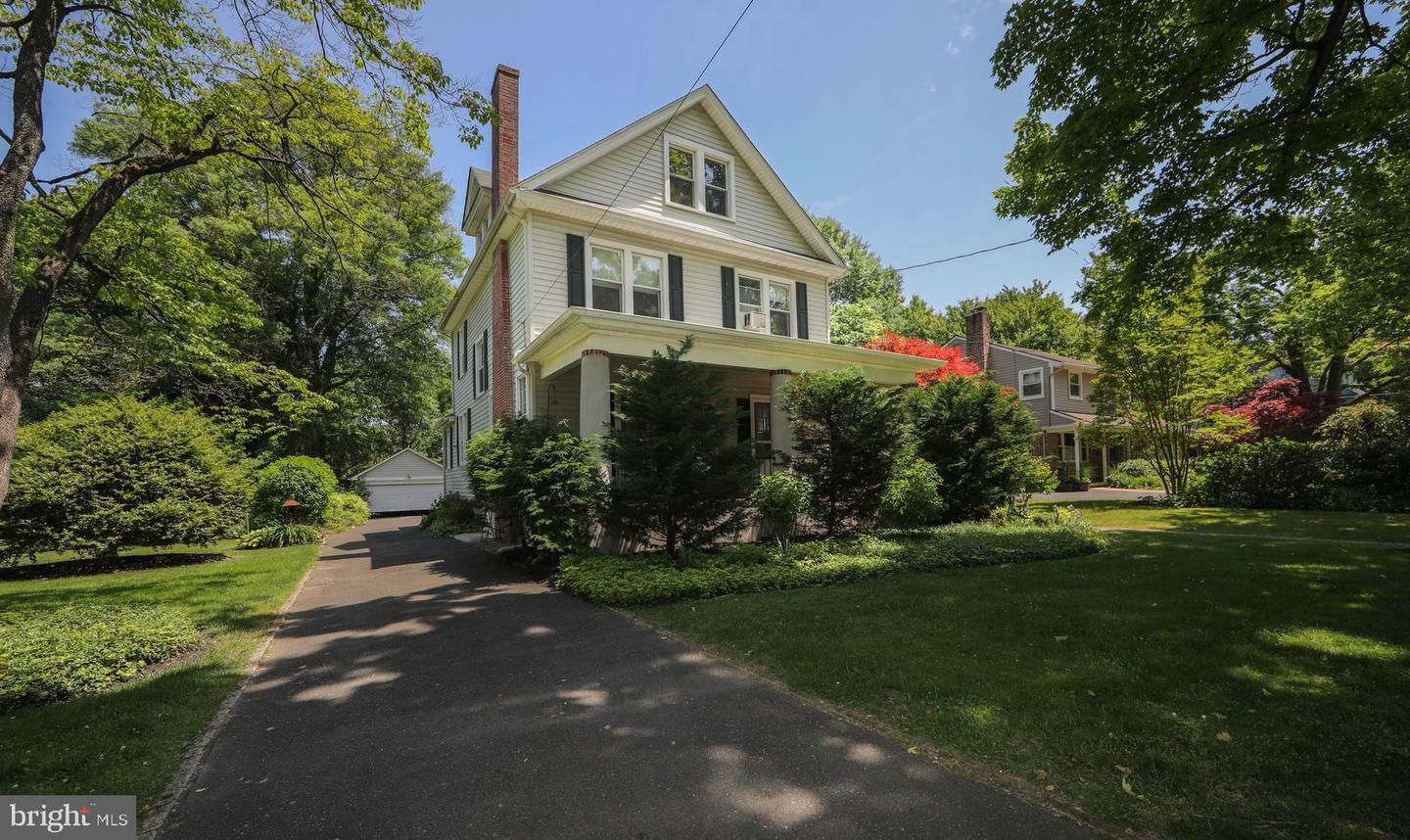 Property Photo:  405 Westmont Avenue  NJ 08033 