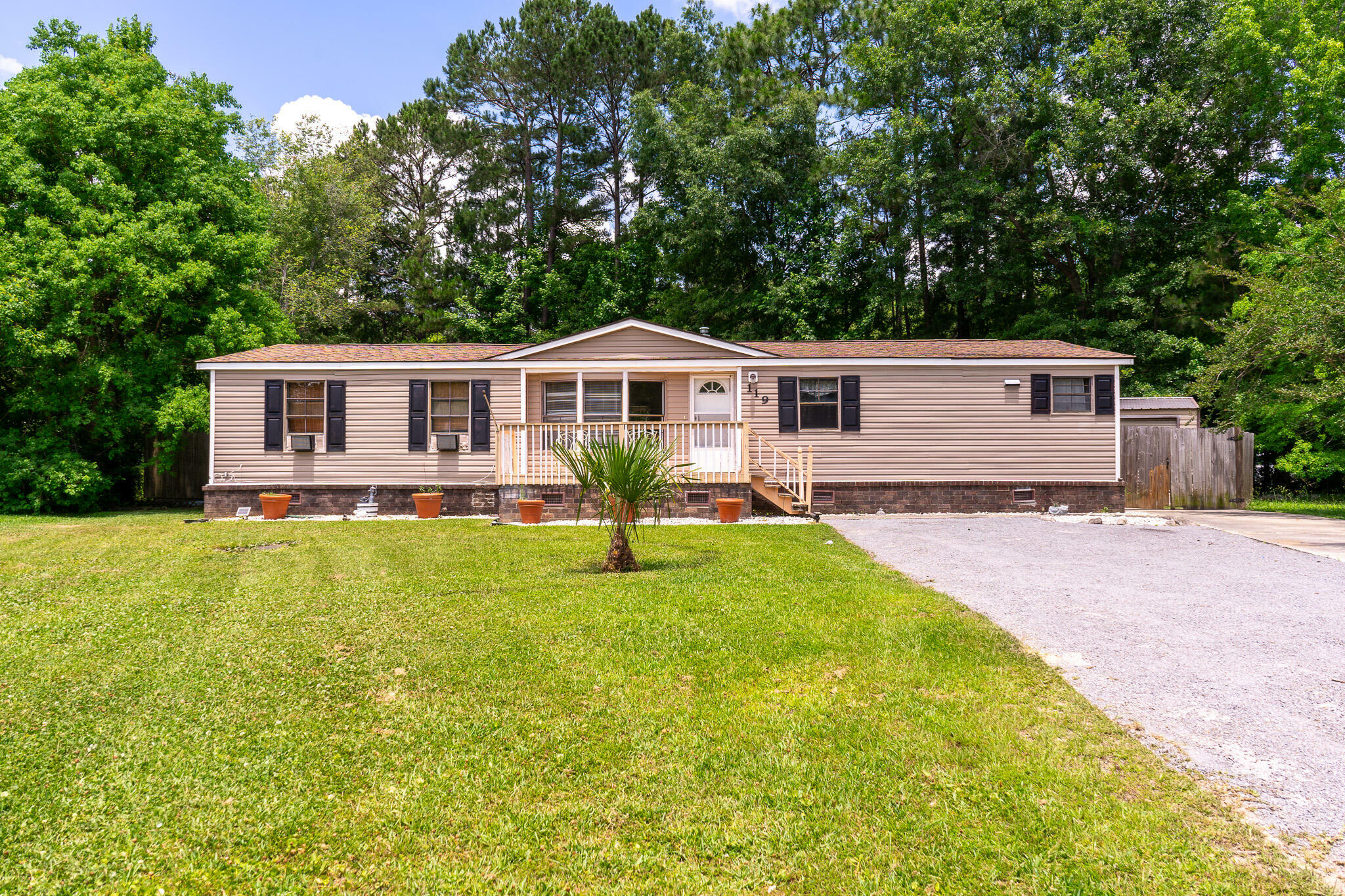 Property Photo:  119 Bandolier Lane  SC 29483 