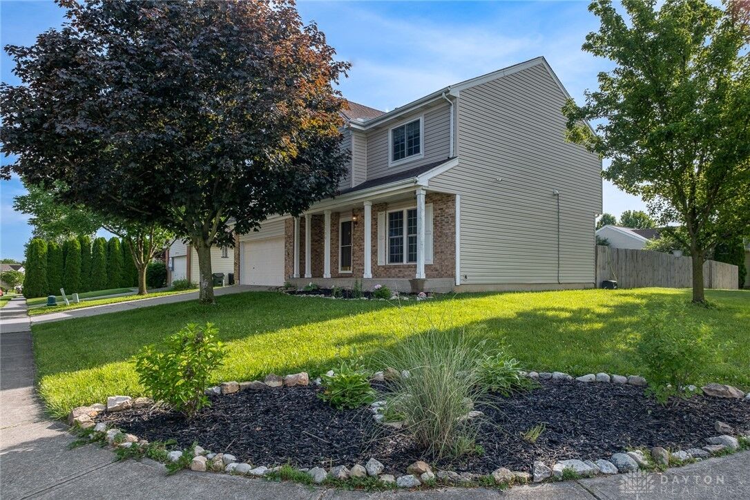 Property Photo:  2390 Spyglass Court  OH 45324 