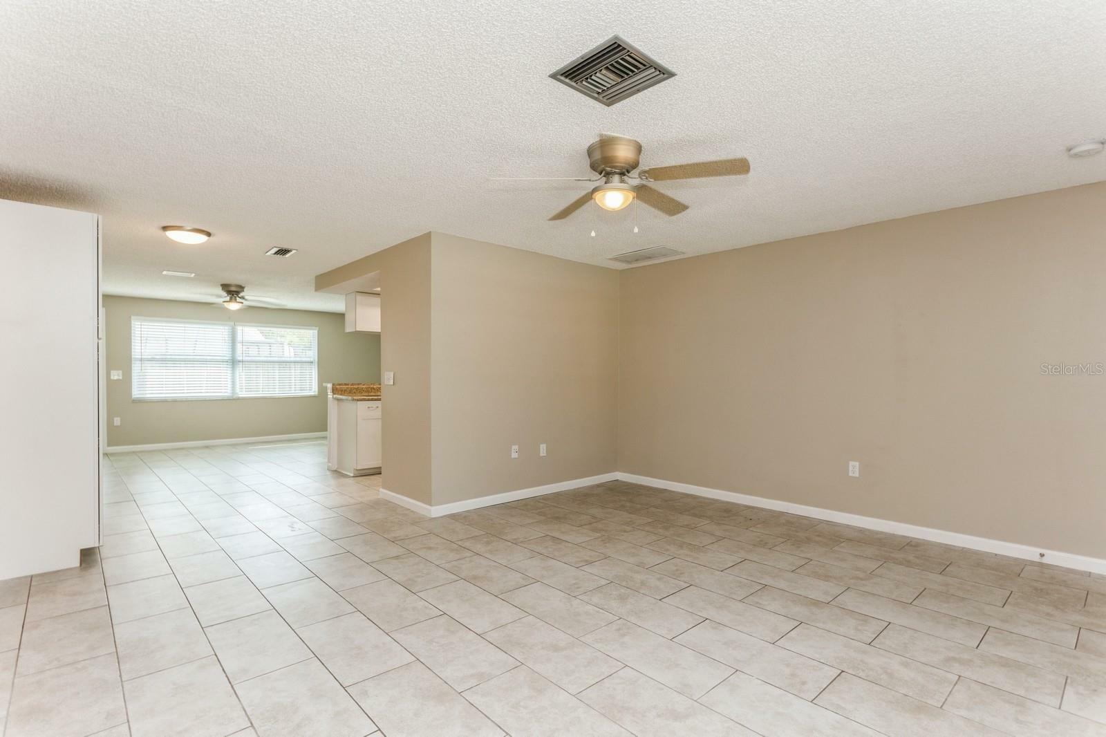 Property Photo:  8048 Blue Finch Way  FL 34653 