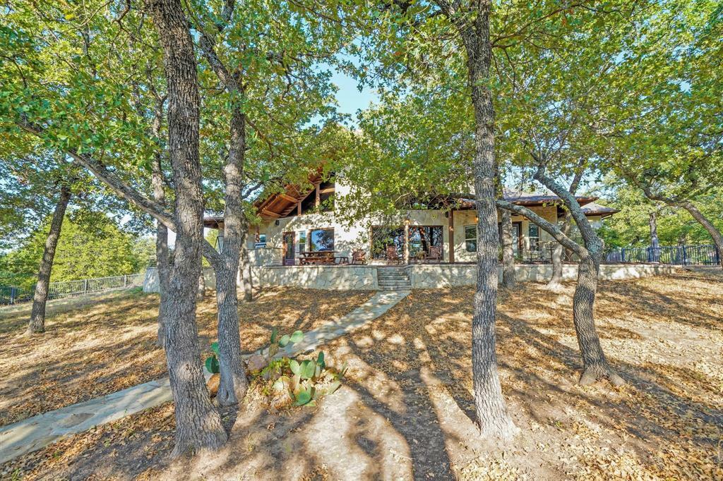 Property Photo:  345 Sandstone Way  TX 76453 