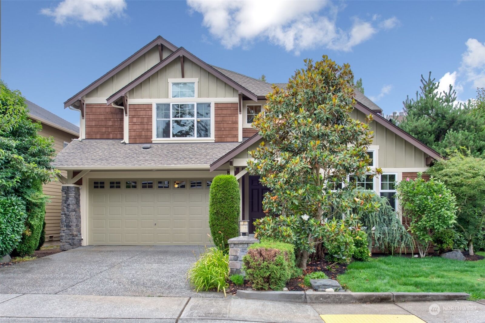 Property Photo:  1821 211th Avenue SE  WA 98075 