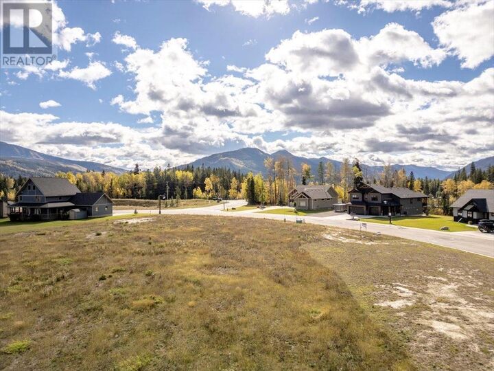 Property Photo:  2107 Whiskey Jack Drive  BC V0B 2G2 