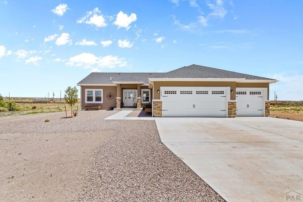 Property Photo:  1464 Dailey Dr  CO 81007 