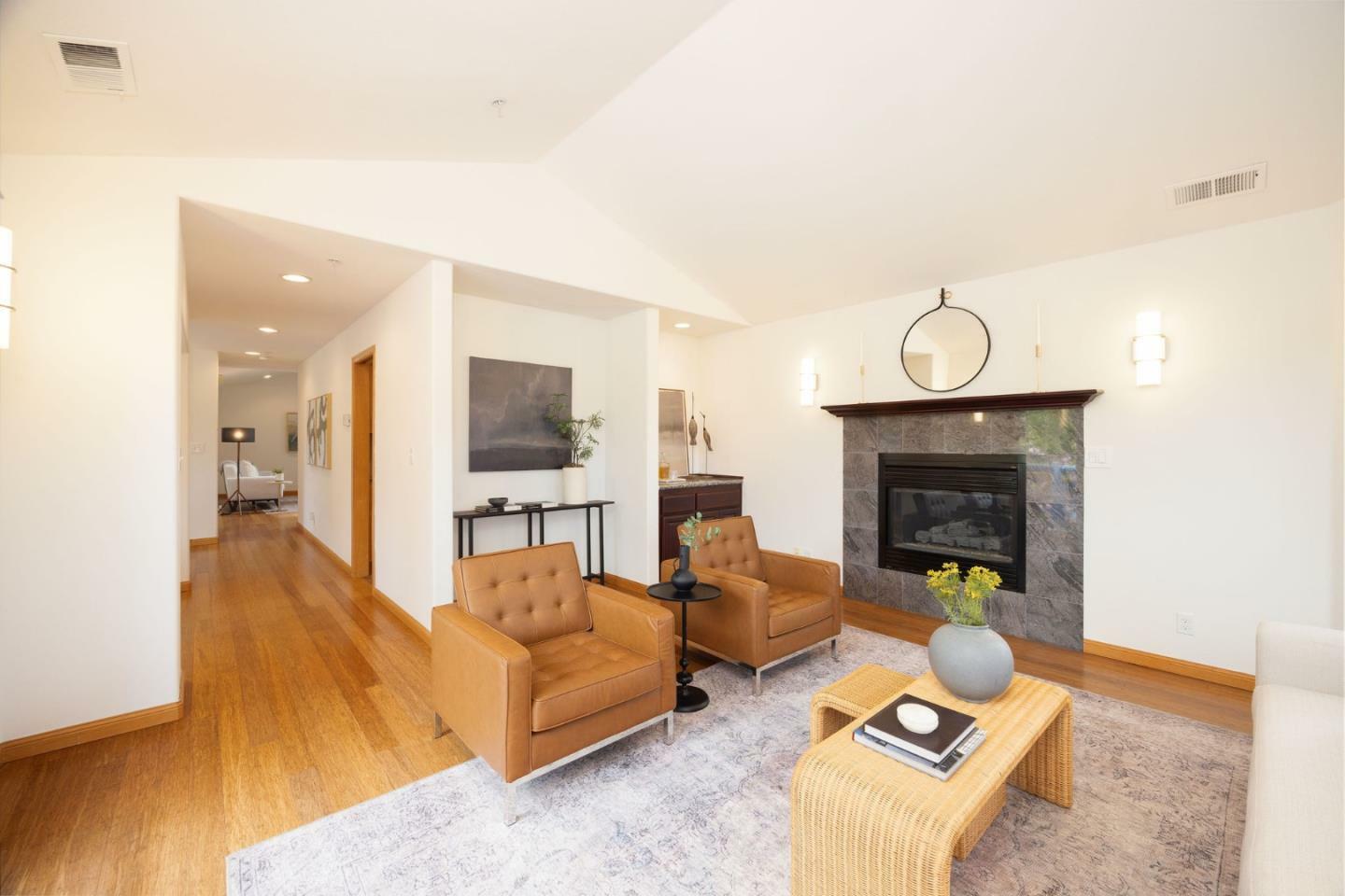 Property Photo:  520 Miramar Drive  CA 94019 