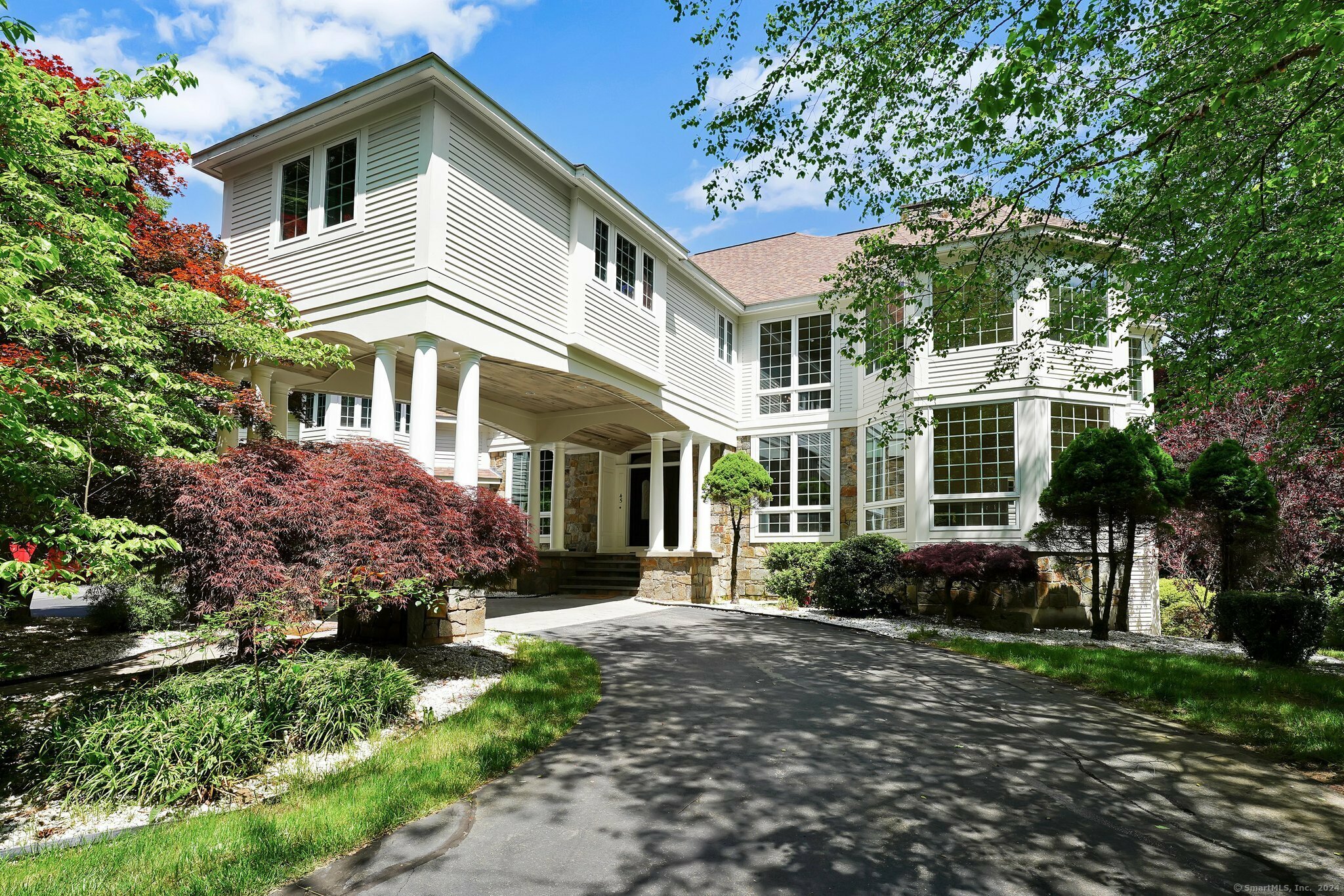 Property Photo:  45 Fawn Run  CT 06033 