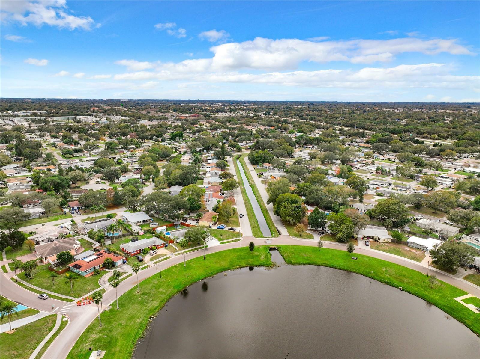 Property Photo: 1820 70th Circle N FL 33702