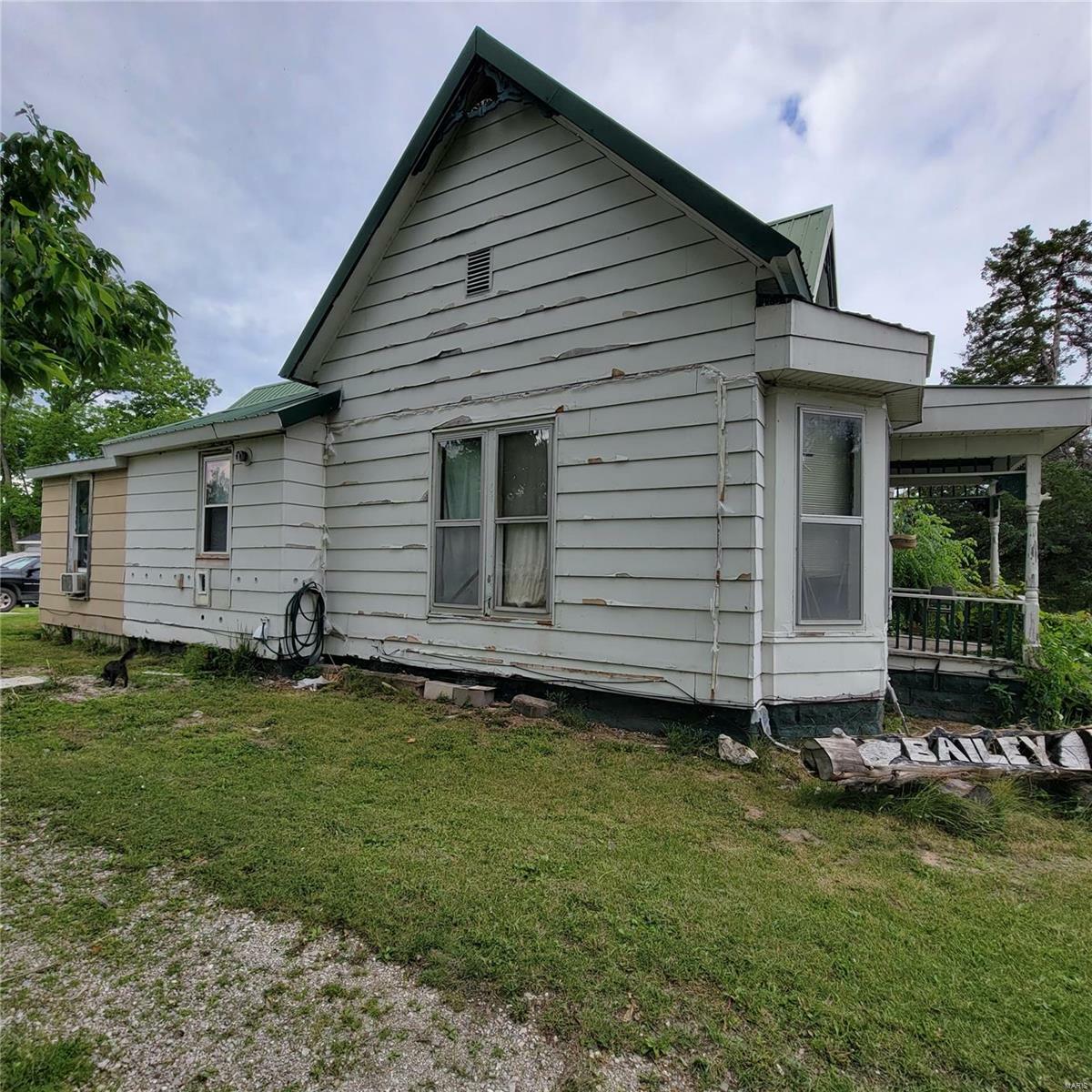 Property Photo:  207 N Palmyra Street  MO 63462 