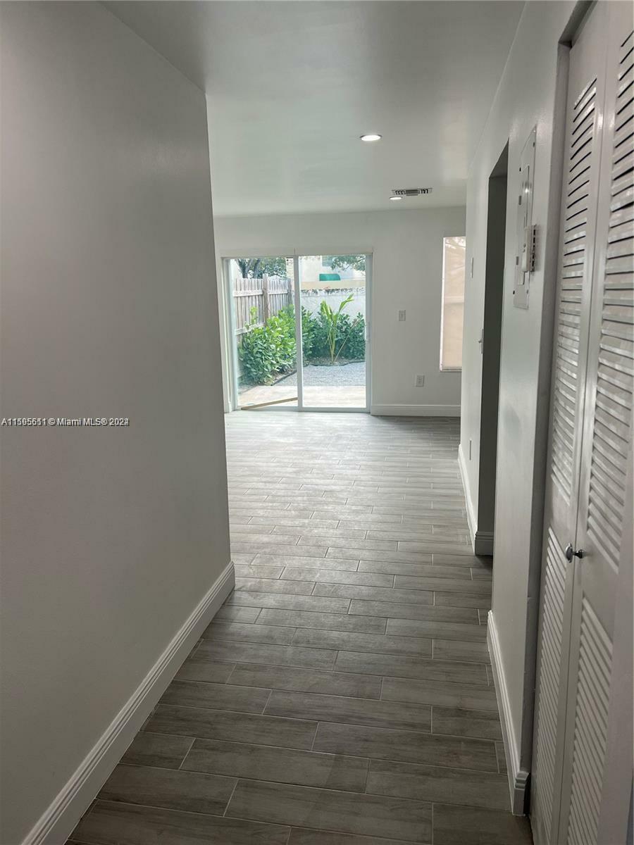 Property Photo:  2050 SW 122nd Ave 22  FL 33175 