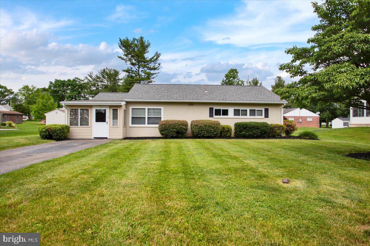 Property Photo: 111 Ann Avenue PA 17538