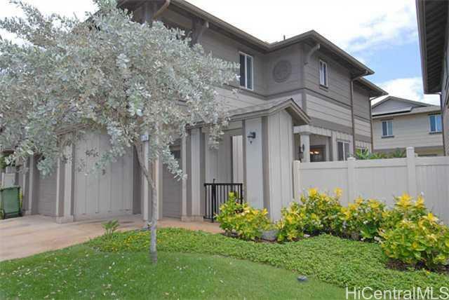 Property Photo:  91-2250 Kanela Street T-70  HI 96706 