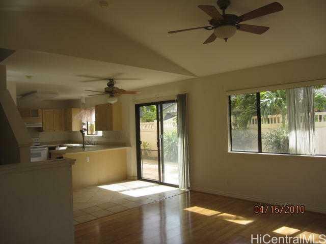 Property Photo:  91-1050 Kanio Street  HI 96707 