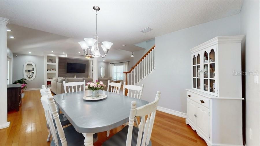 Property Photo:  1427 Saffron Trail  FL 32724 