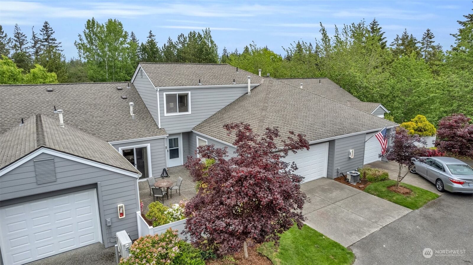 Property Photo:  3672 225th Place SE 2323  WA 98029 